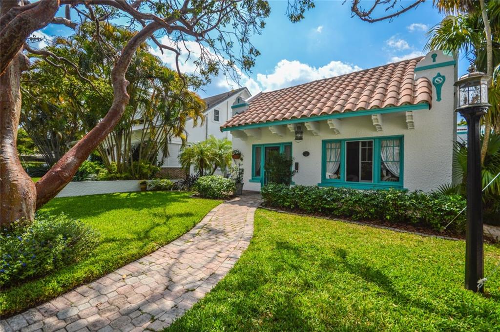 Rio Vista C J Hectors Res - Residential