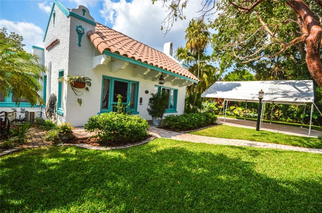 Rio Vista C J Hectors Res - Residential