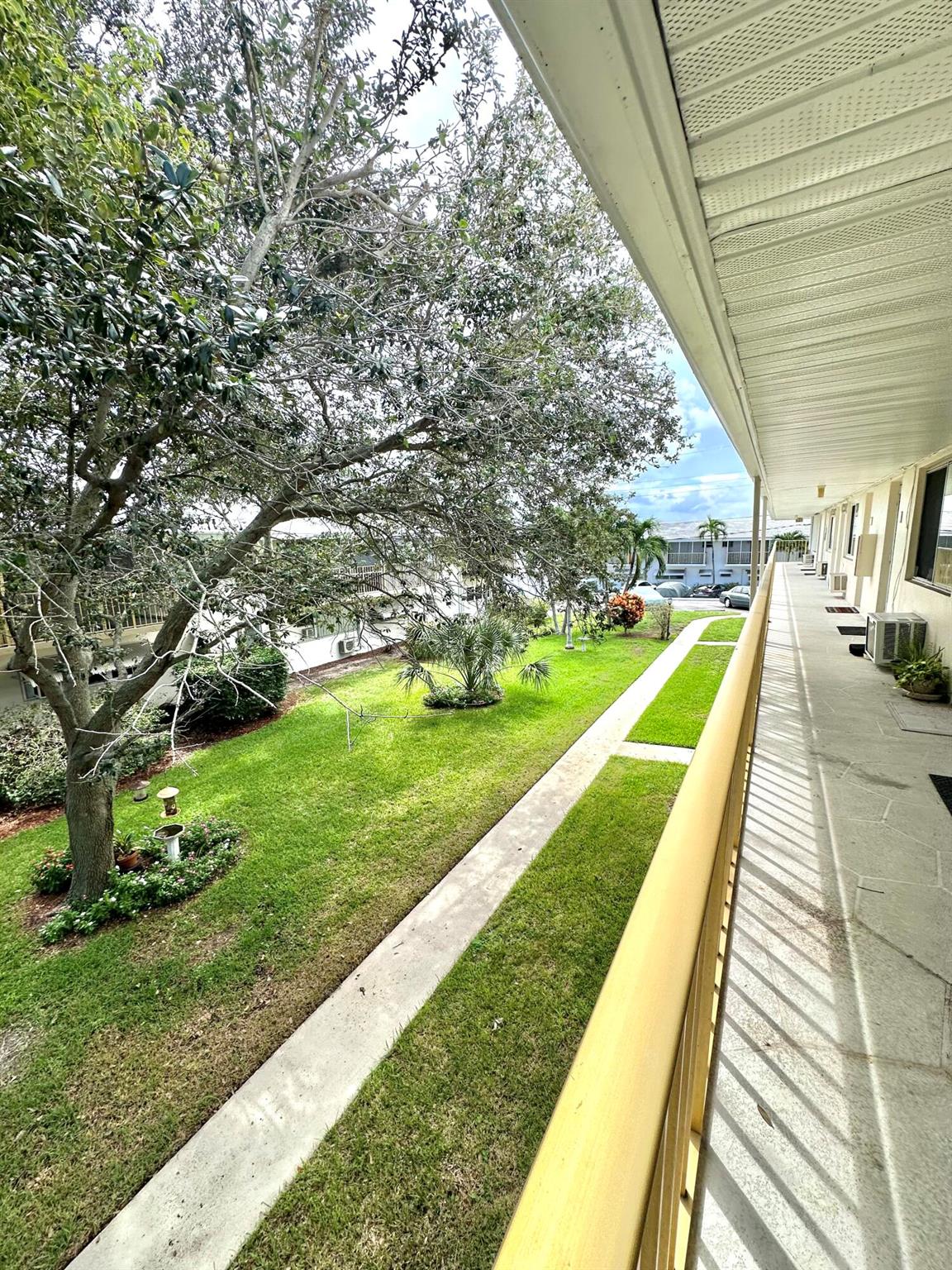 MARANATHA APTS INC - Residential