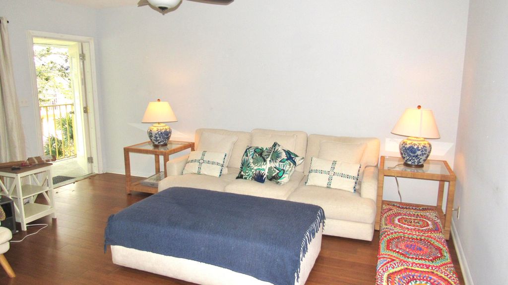 Photo of 11 SW 4th Avenue #8, Boca Raton, FL 33432 (MLS # R11134803)