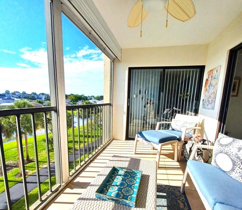 Tiny photo for 7260 Kinghurst Drive #406, Delray Beach, FL 33446 (MLS # B26034689)