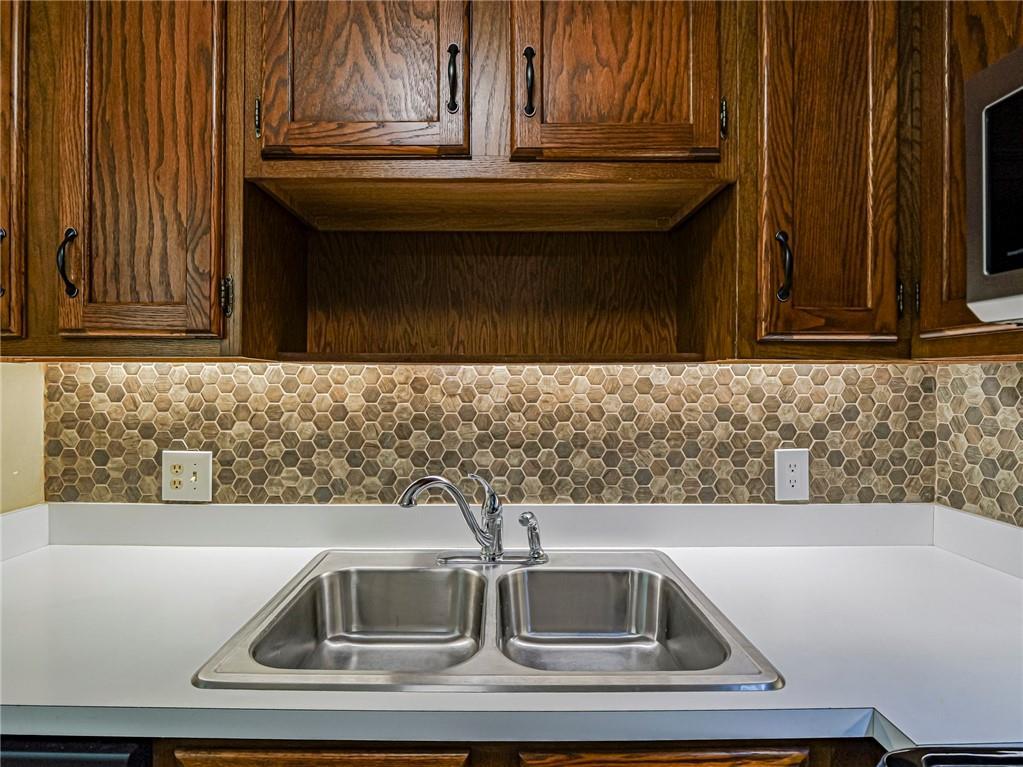 VISTA GARDENS F/K/A VISTA ROYALE GARDENS - Residential
