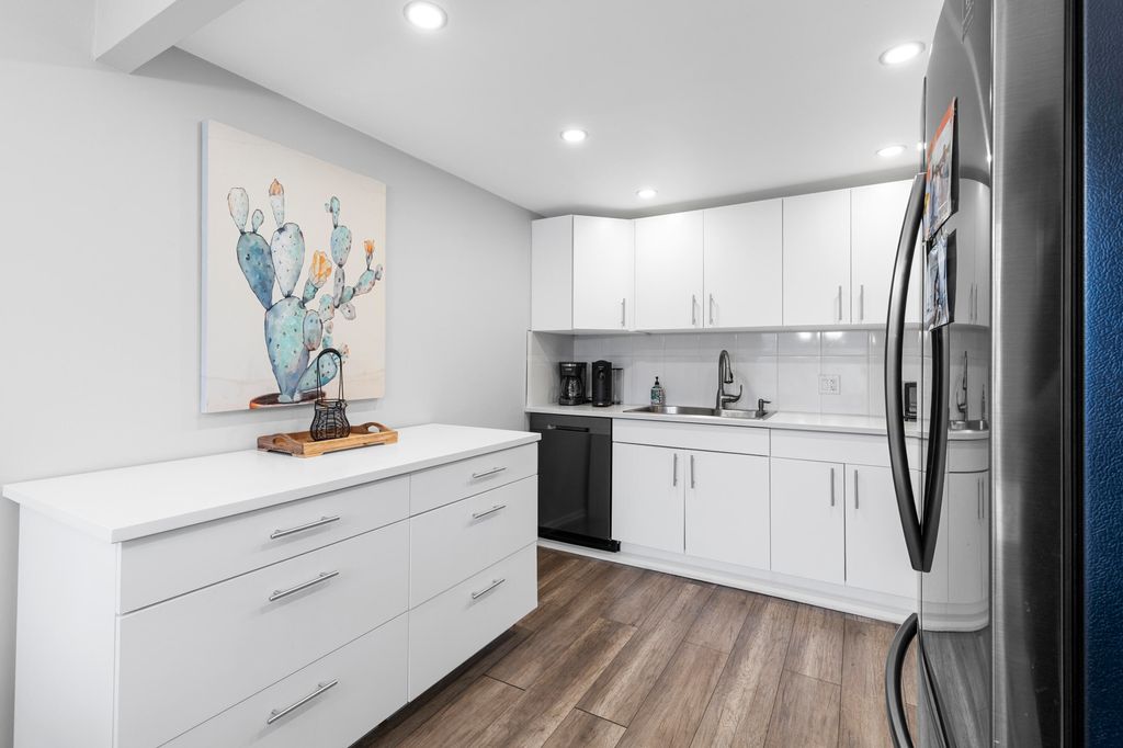 Photo of 1032 Ventnor H Crescent #H, Deerfield Beach, FL 33442 (MLS # B26014796)