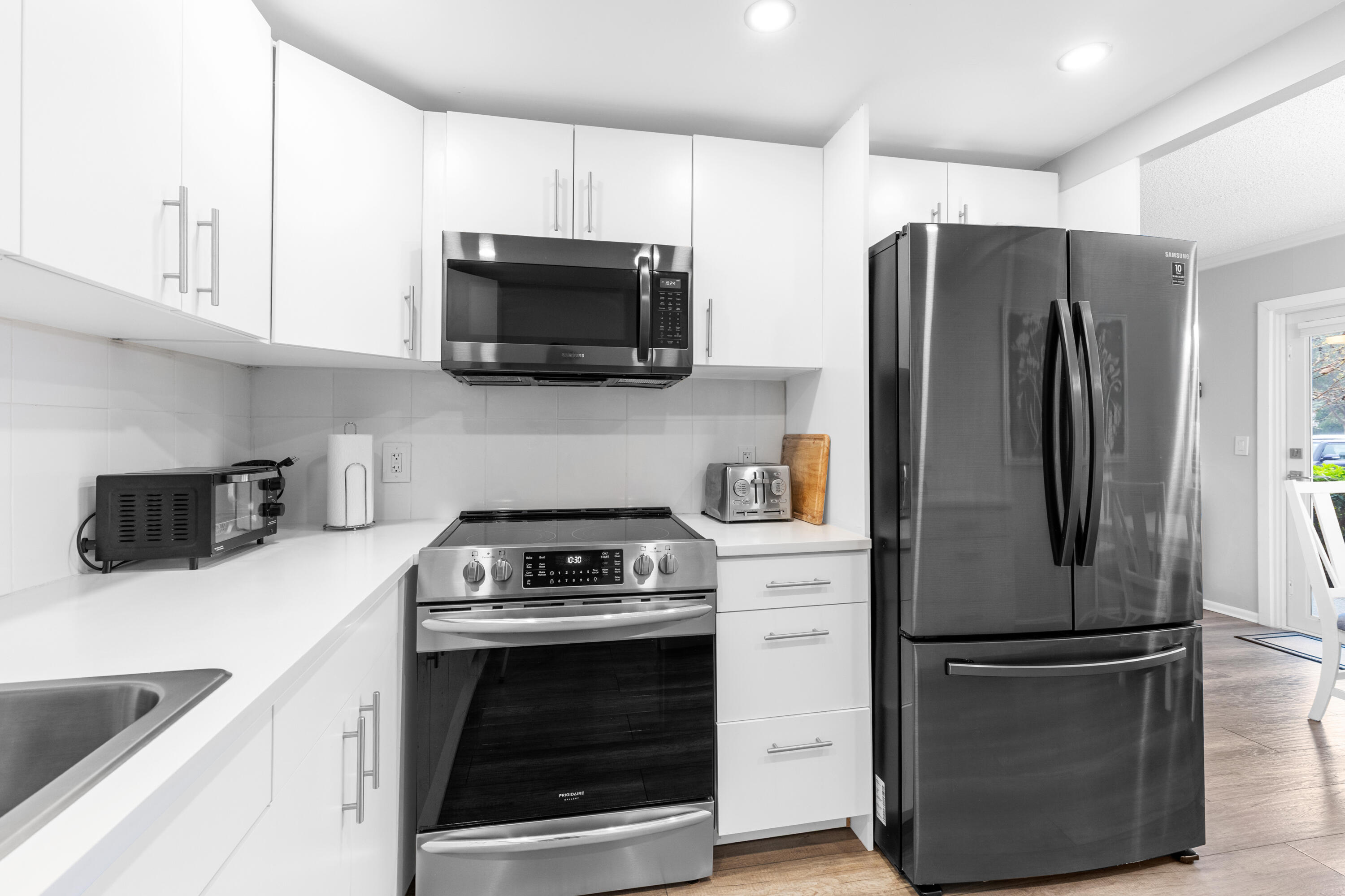 1032 Ventnor H Crescent H