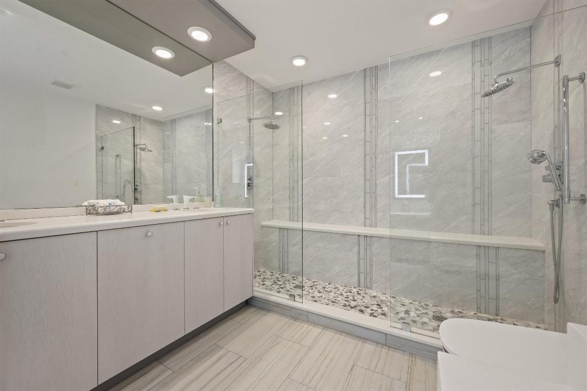 ANDOVER - Wycliffe - Residential