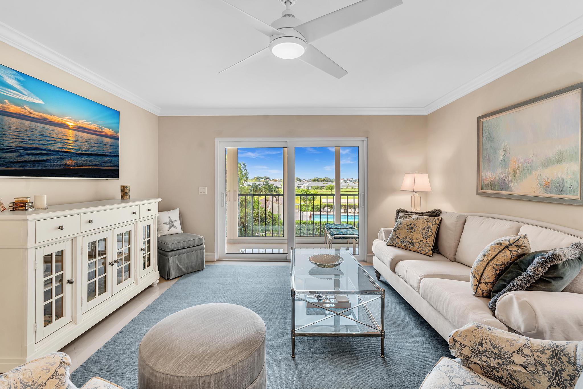 7286 Huntington Lane 301