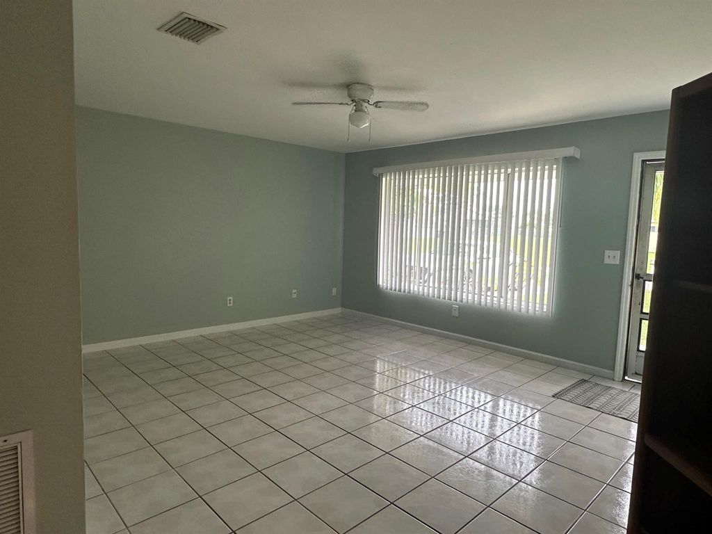 Photo of 258 SW Bridgeport Drive, Port Saint Lucie, FL 34953 (MLS # R11008350)