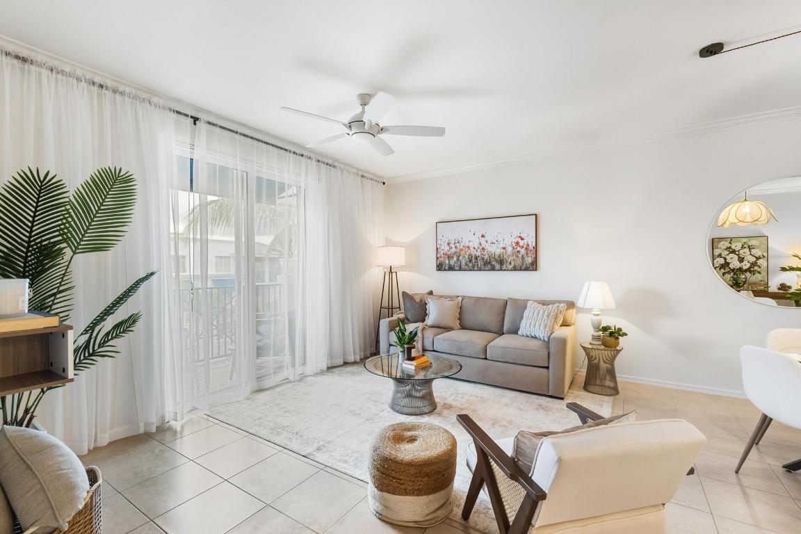 PINEAPPLE GROVE VILLAGE CONDO - Residential