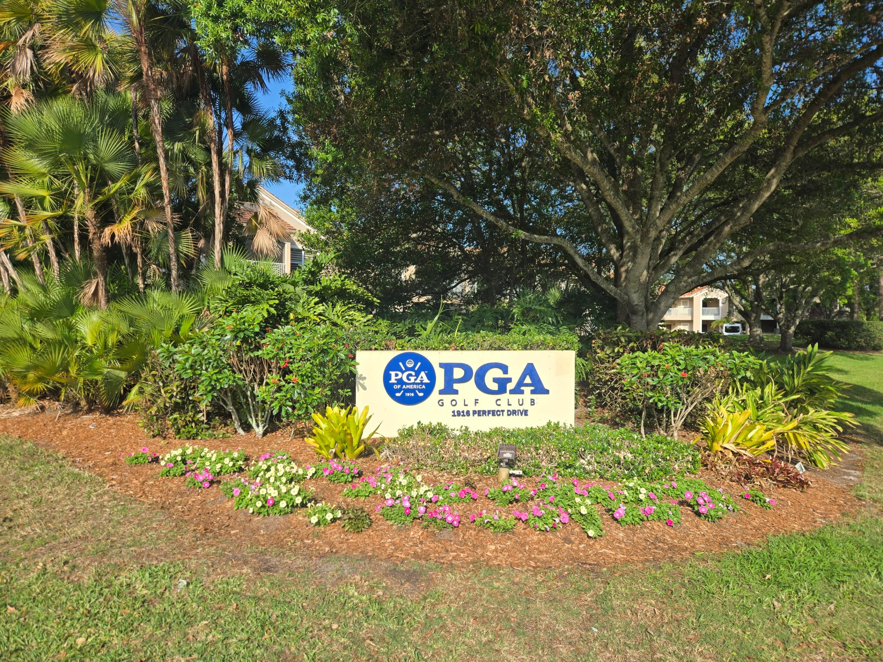 GOLF VILLAS II CONDOMINIUM - Residential