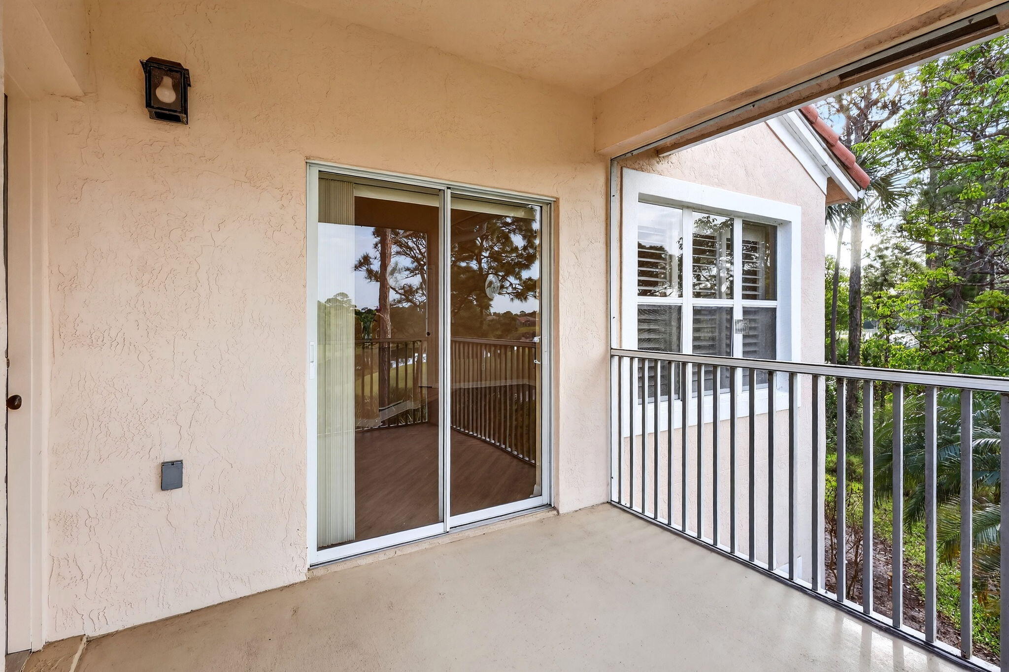 GOLF VILLAS II CONDOMINIUM - Residential