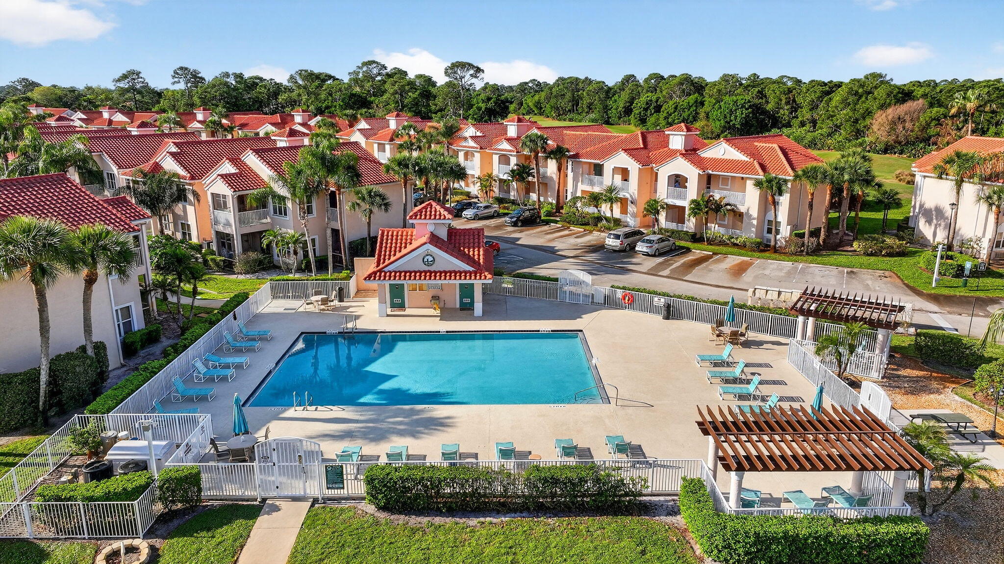 GOLF VILLAS II CONDOMINIUM - Residential