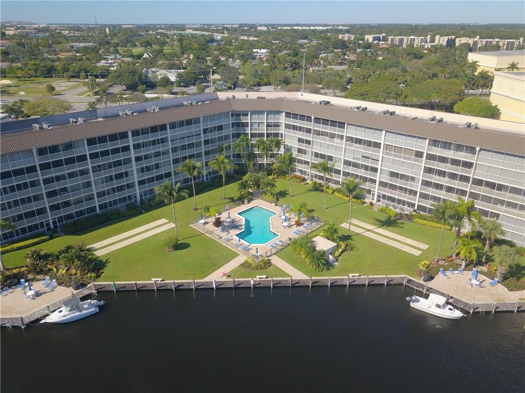River House Towers Condo - Residential