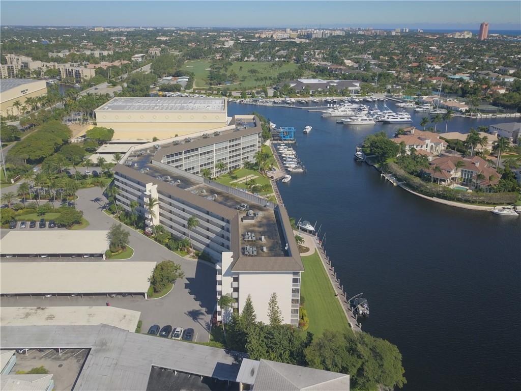 River House Towers Condo - Residential