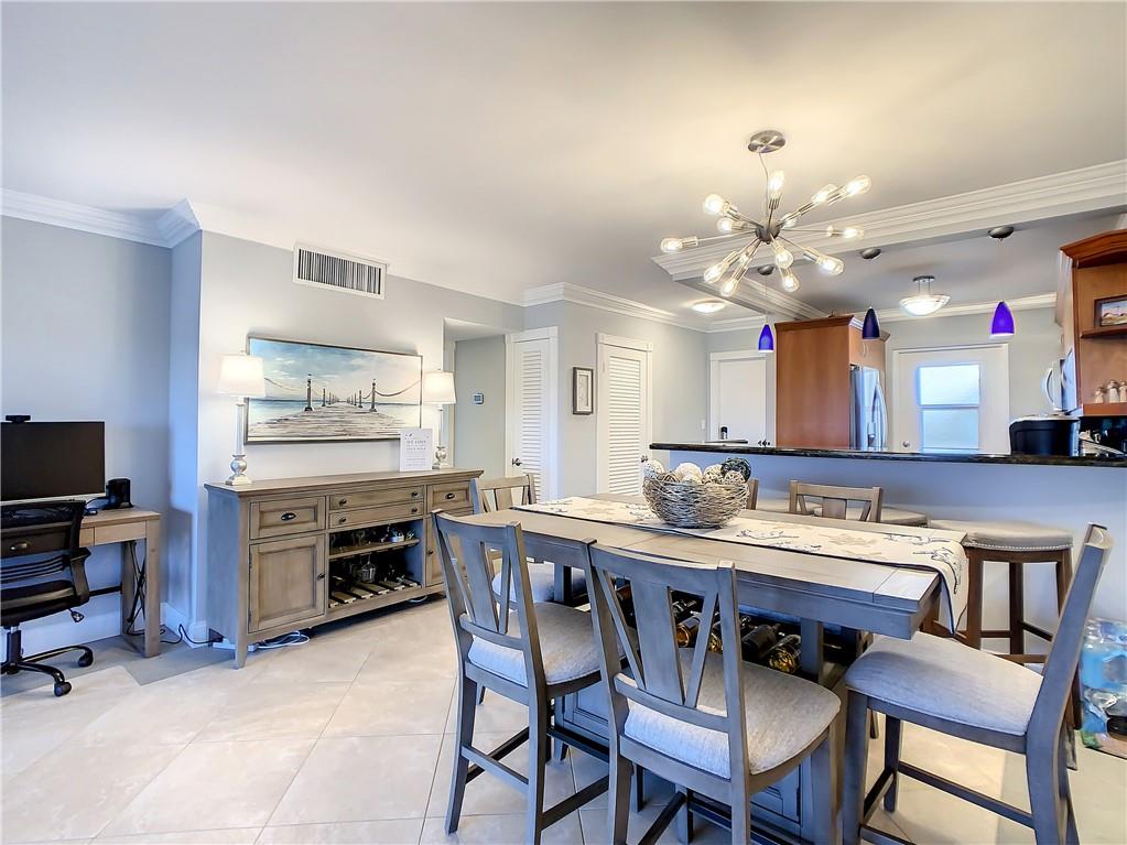 River House Towers Condo - Residential