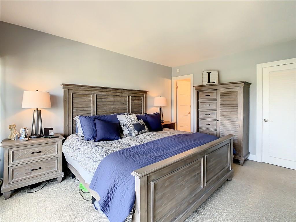 River House Towers Condo - Residential