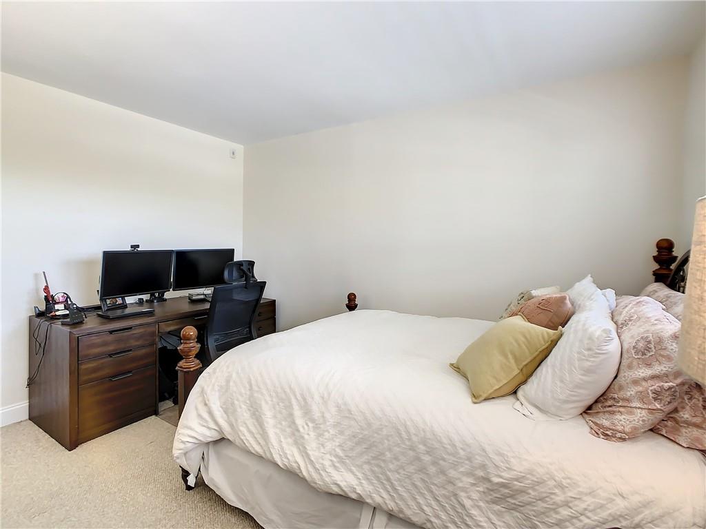 River House Towers Condo - Residential