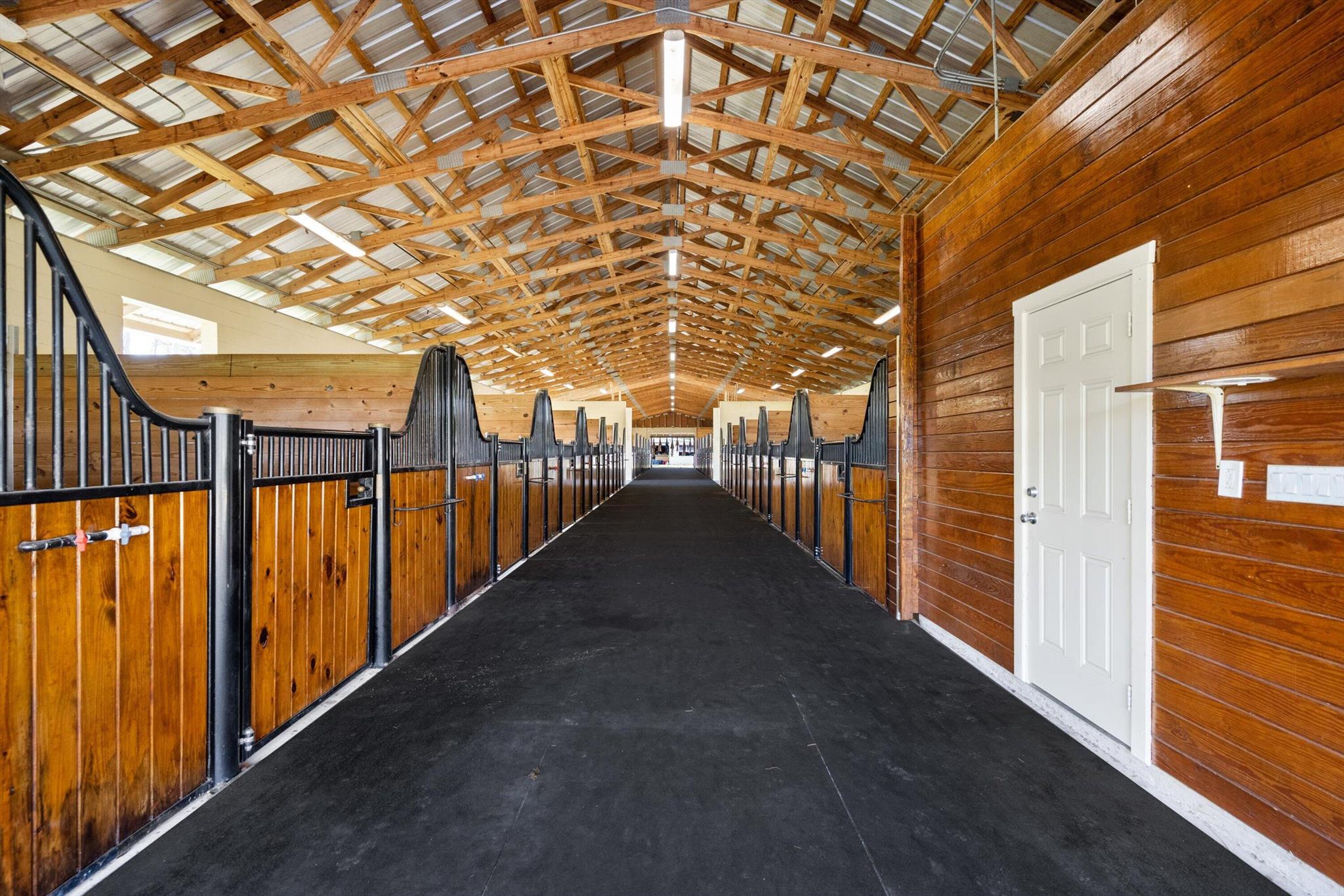 LOXAHATCHEE GROVES - Residential Lease