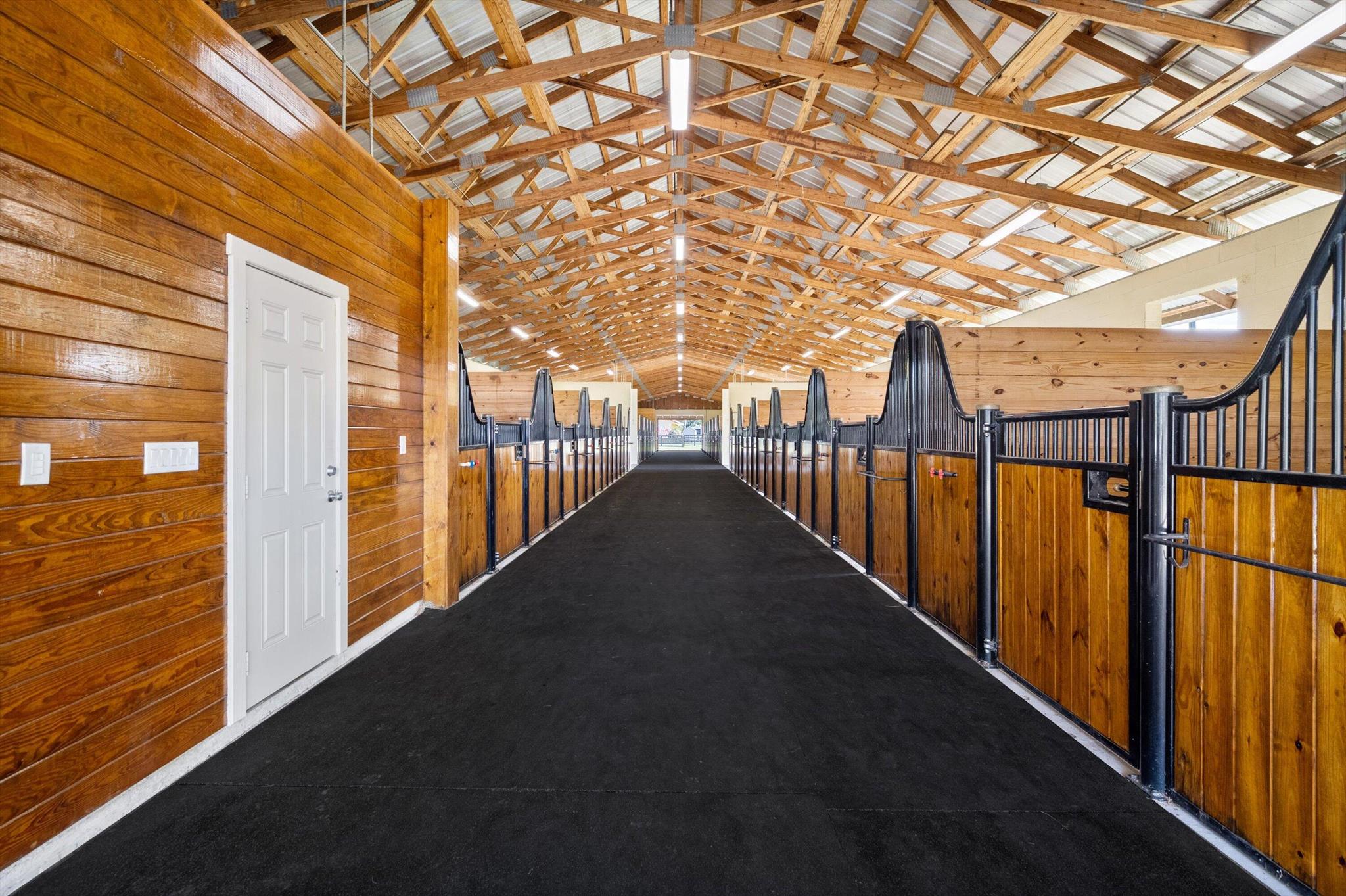 LOXAHATCHEE GROVES - Residential Lease