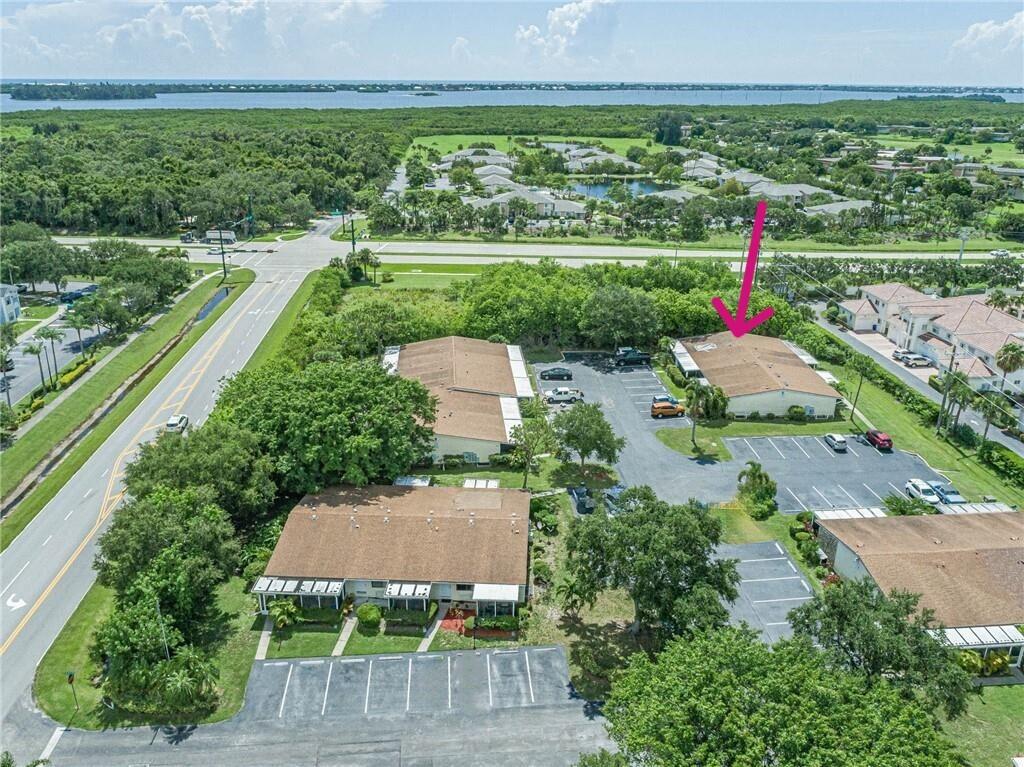 VILLAS AT INDIAN RIVER - Residential Lease