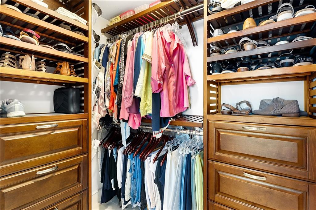 Playa Del Mar - Residential