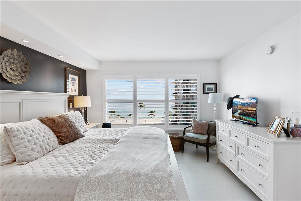 Playa Del Mar - Residential