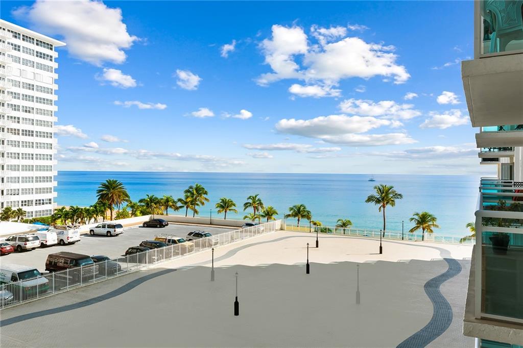 Playa Del Mar - Residential