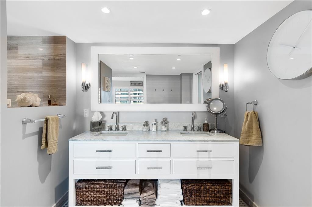 Playa Del Mar - Residential