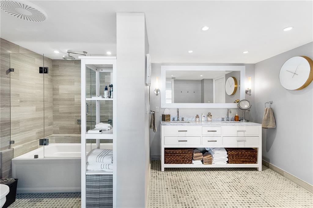 Playa Del Mar - Residential