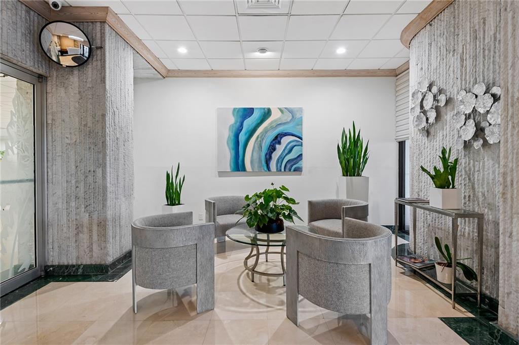 Playa Del Mar - Residential