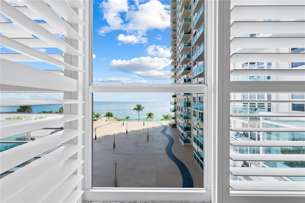 Playa Del Mar - Residential