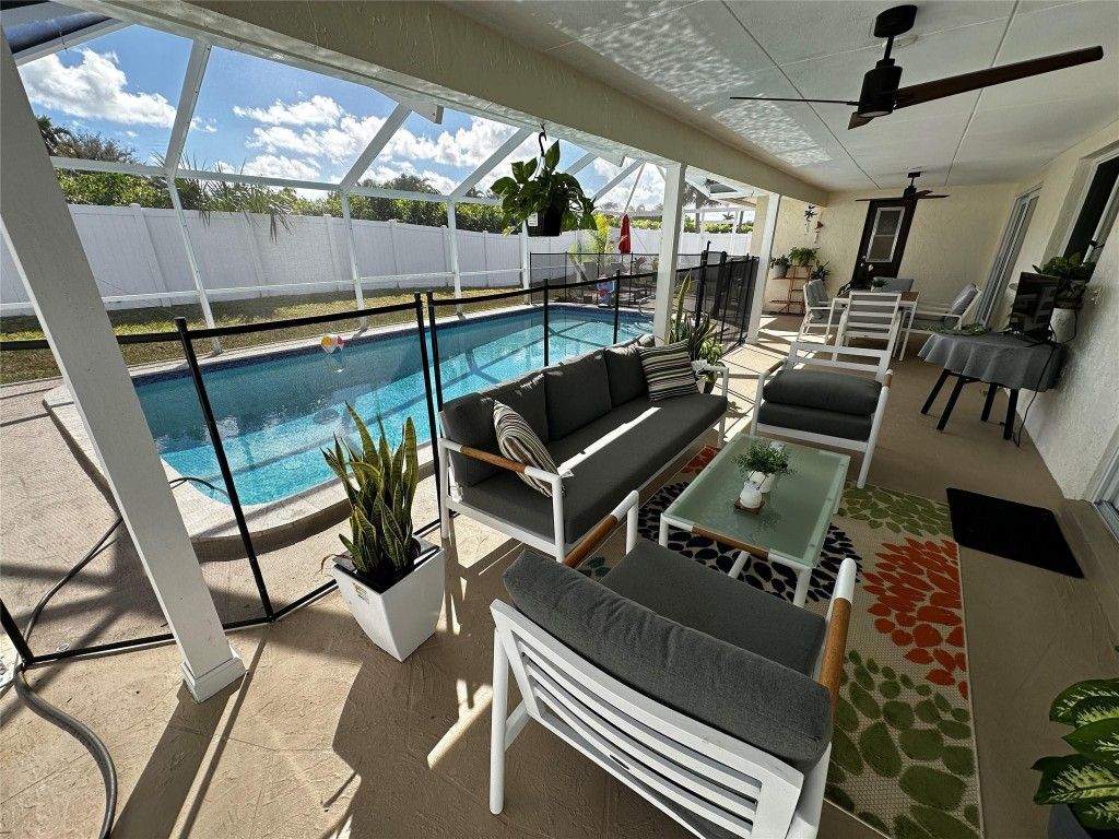 Photo of 6860 Calle Del Paz, Boca Raton, FL 33433 (MLS # F10539974)