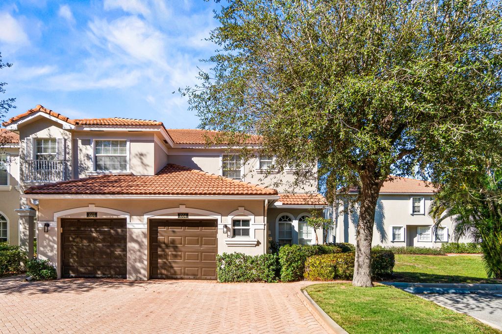 Photo of 16154 Poppyseed Circle #1004, Delray Beach, FL 33484 (MLS # R11160962)