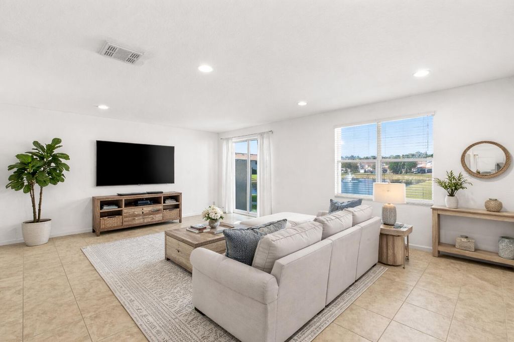 Photo of 16154 Poppyseed Circle #1004, Delray Beach, FL 33484 (MLS # R11160962)