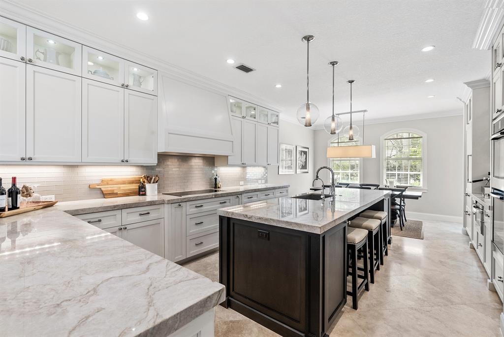 HERITAGE OAKS - Residential