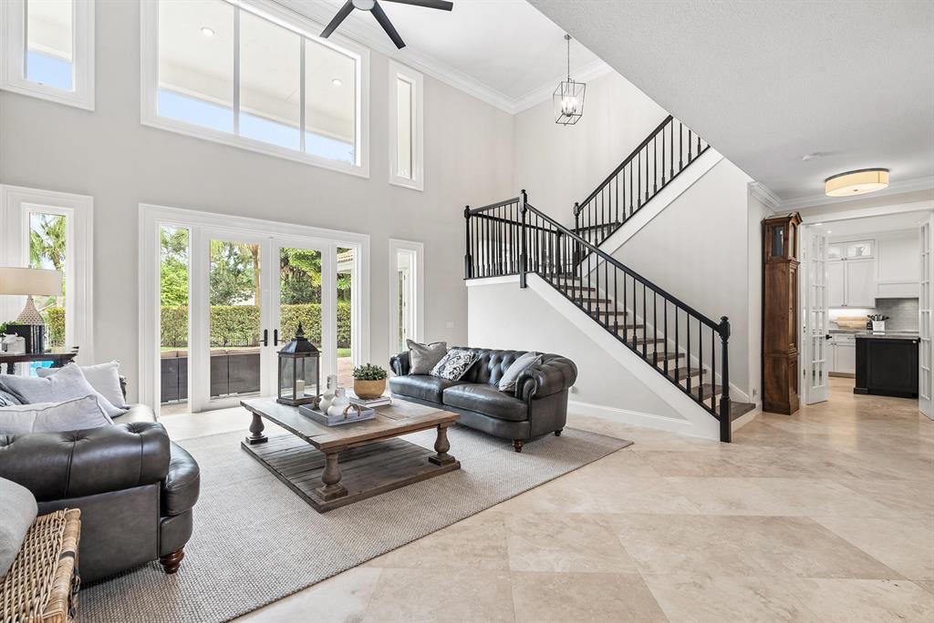 HERITAGE OAKS - Residential