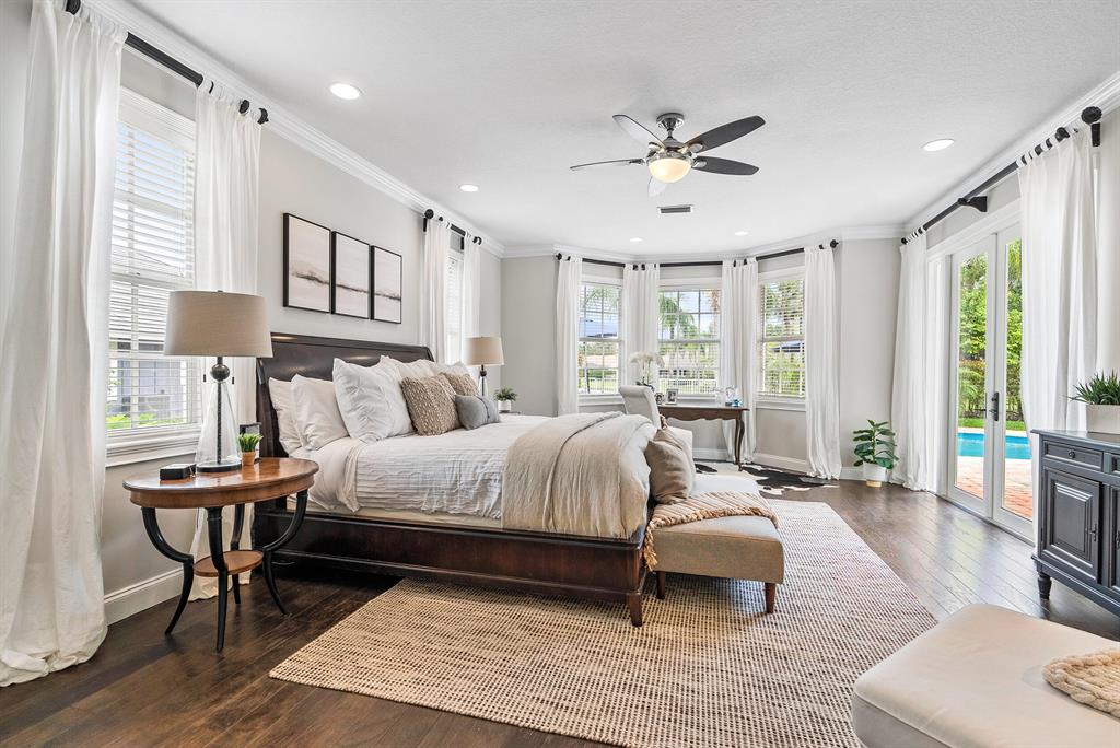 HERITAGE OAKS - Residential