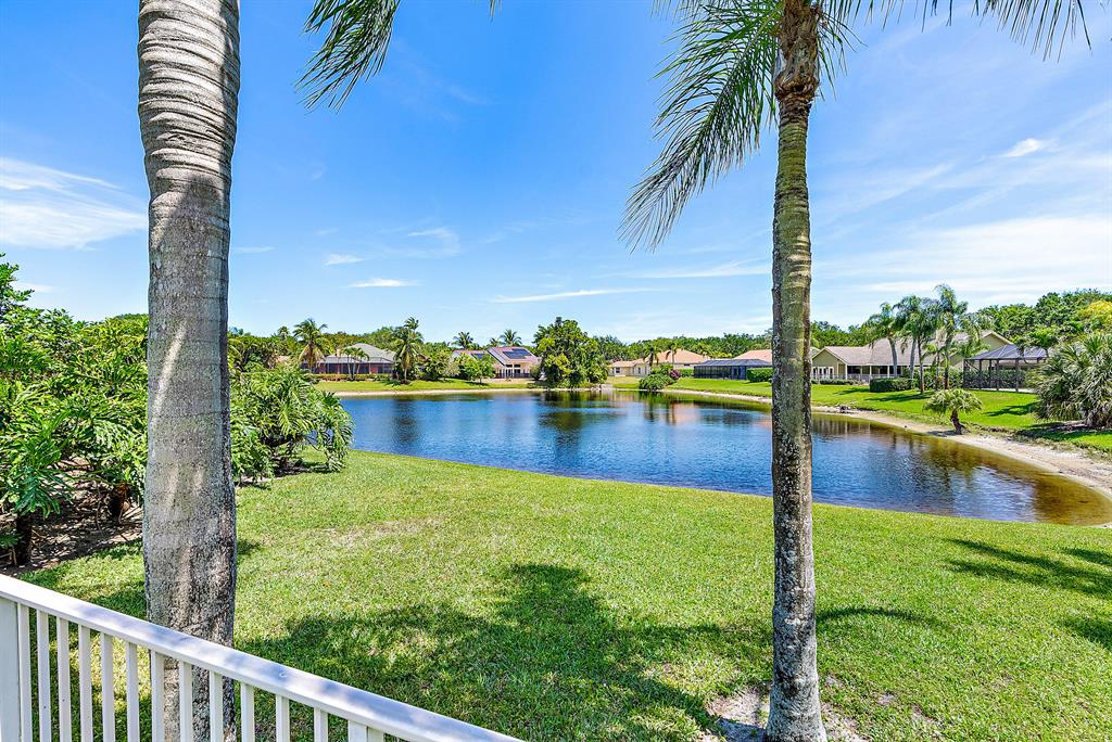 HERITAGE OAKS - Residential