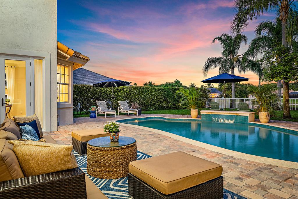 HERITAGE OAKS - Residential