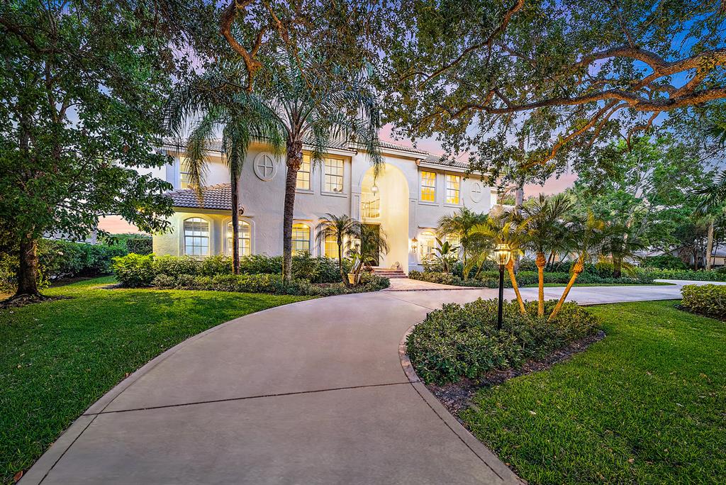 HERITAGE OAKS - Residential