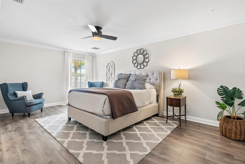 HERITAGE OAKS - Residential