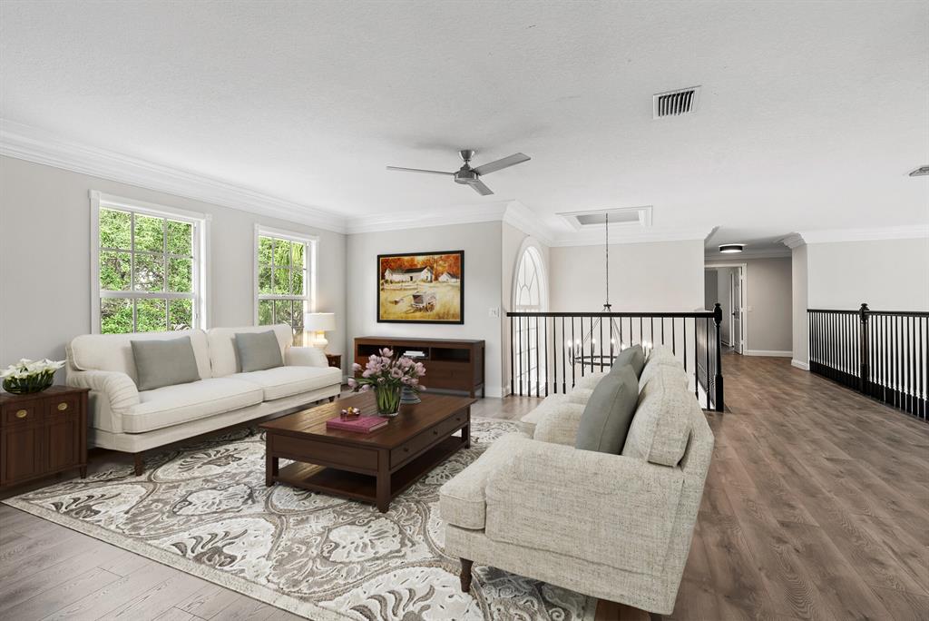 HERITAGE OAKS - Residential