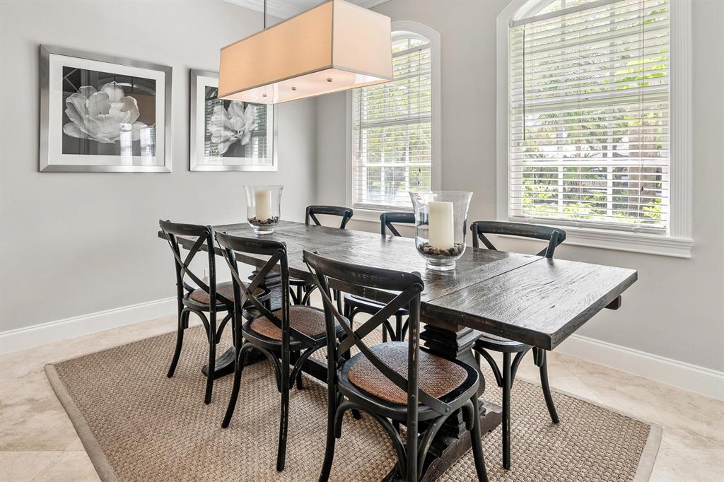 HERITAGE OAKS - Residential