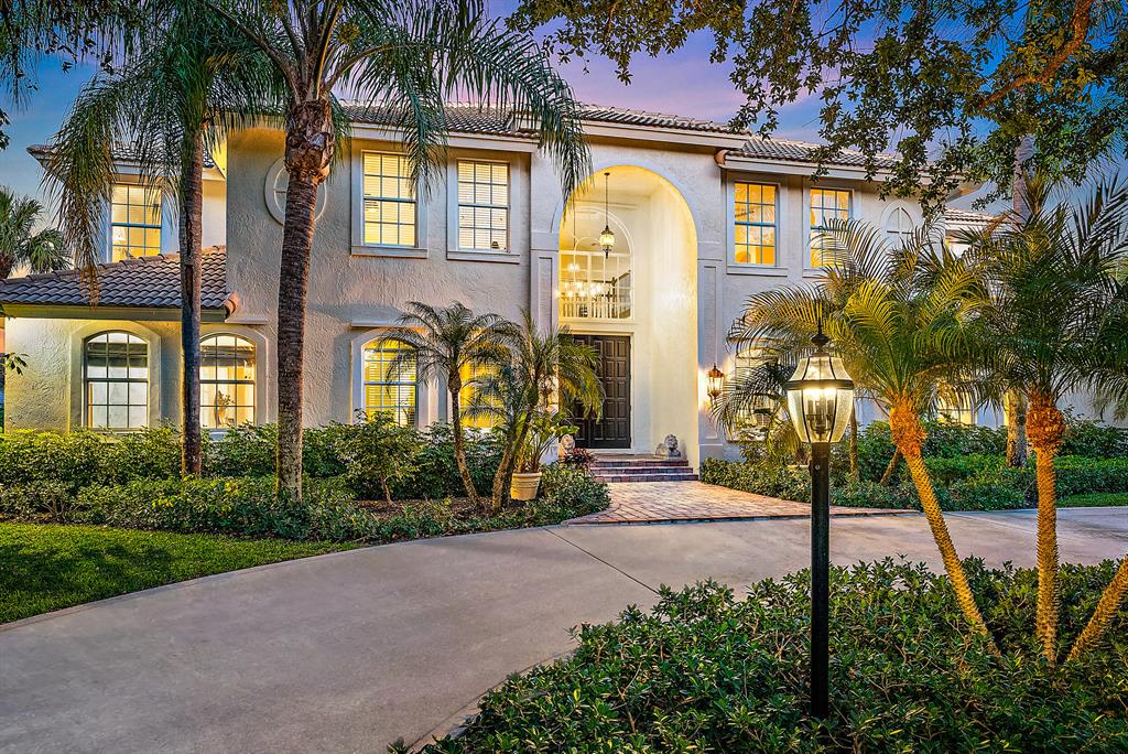 HERITAGE OAKS - Residential