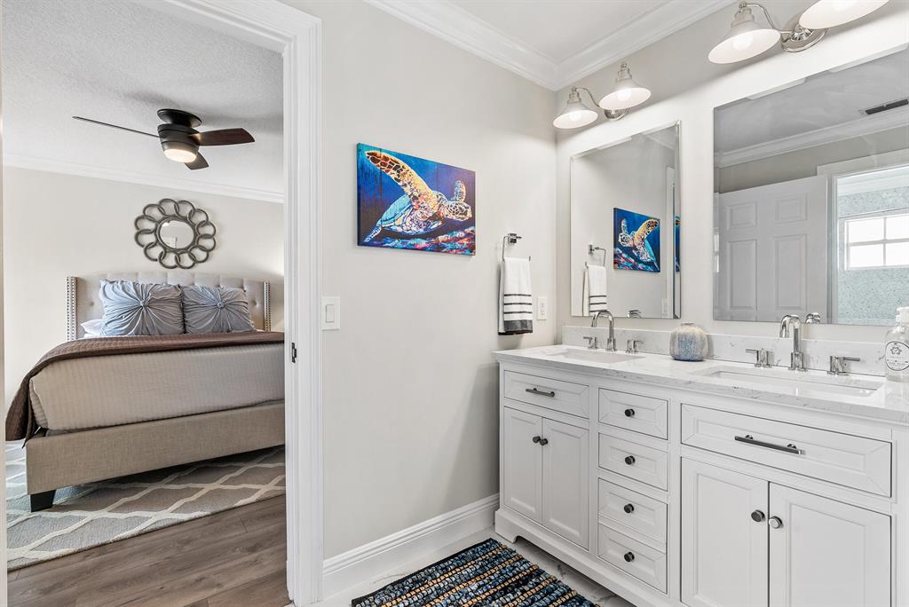 HERITAGE OAKS - Residential