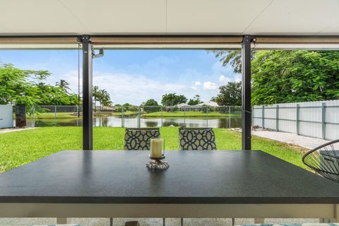 723 Hibiscus Drive Royal Palm Beach FL 33411