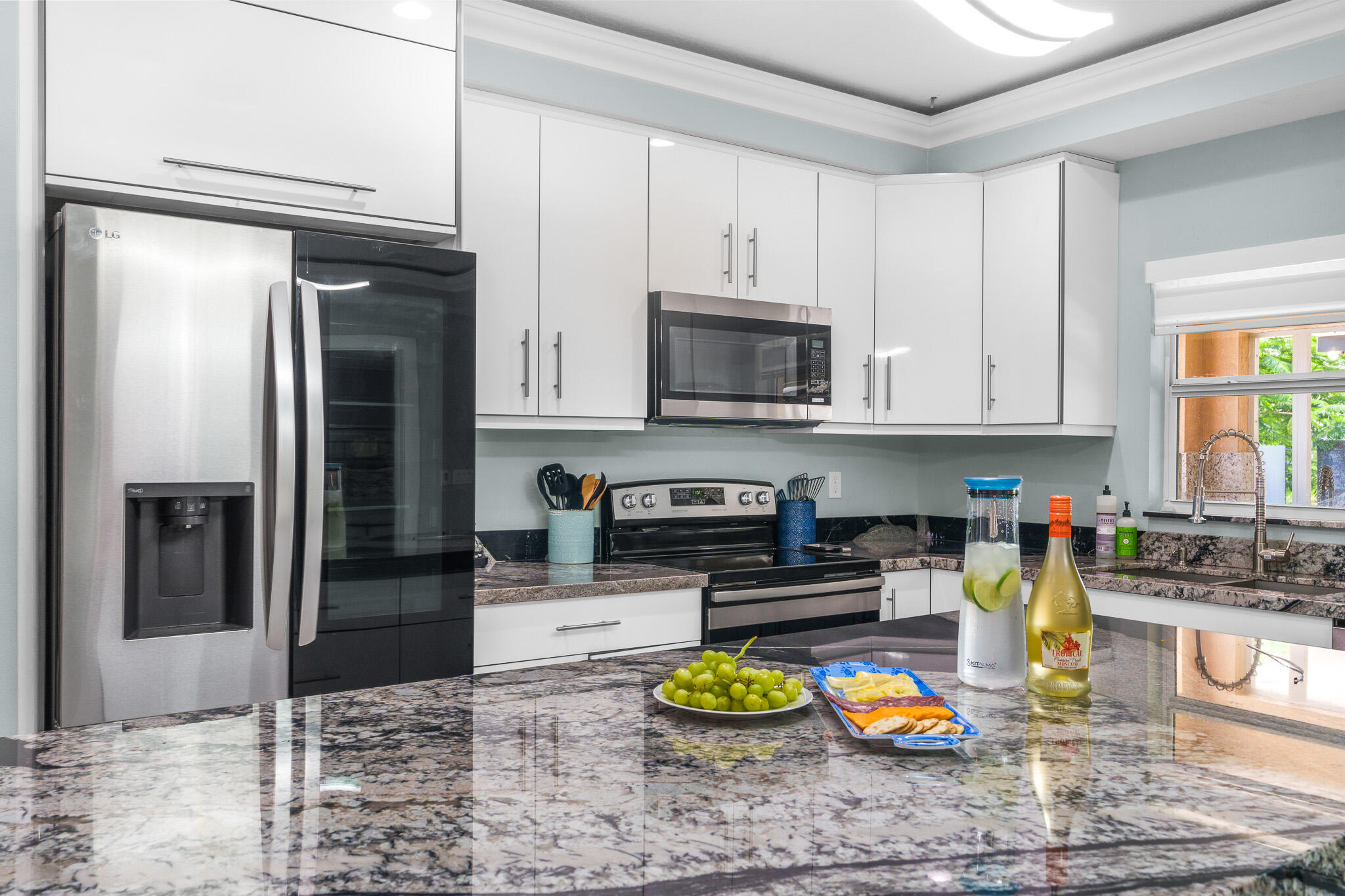 PALM BEACH COLONY SECS 1 AND 2 - Residential Lease