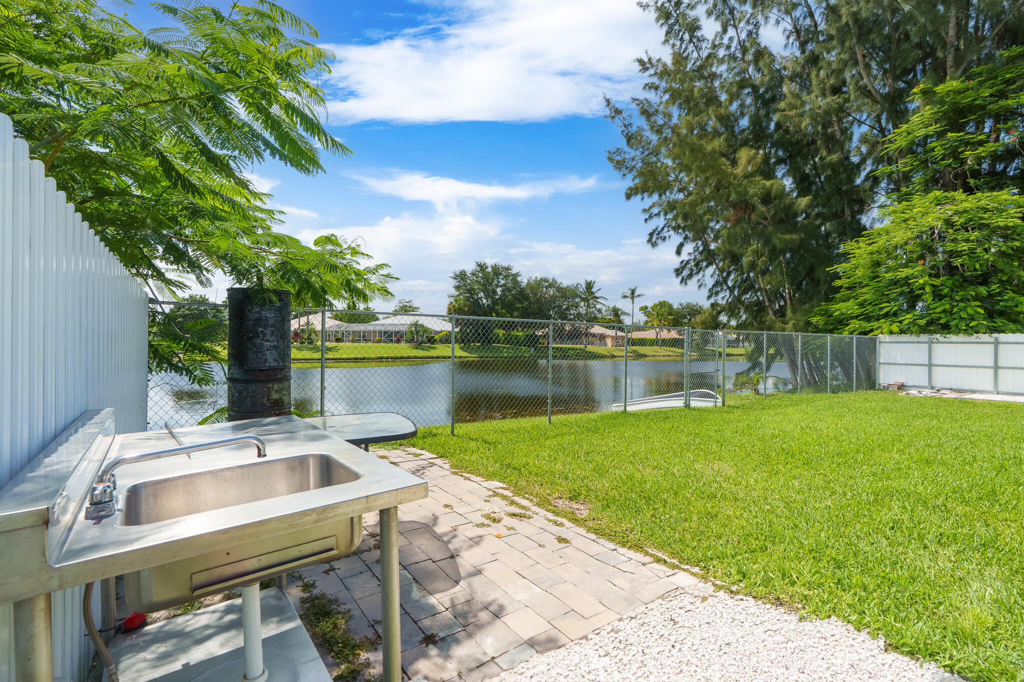 PALM BEACH COLONY SECS 1 AND 2 - Residential Lease