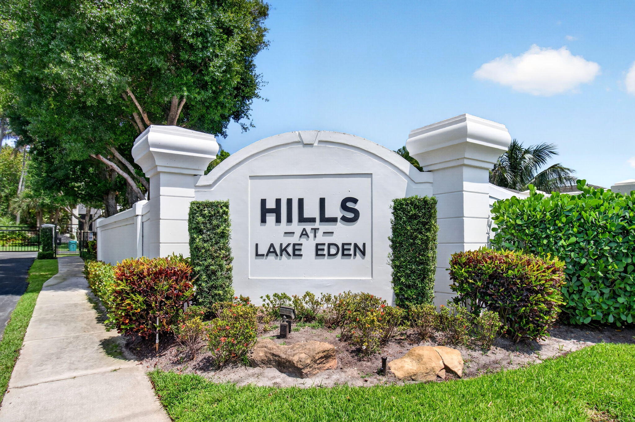 68 Lake Eden Drive