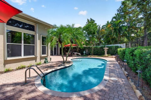 Tiny photo for 68 Lake Eden Drive, Boynton Beach, FL 33435 (MLS # B26030745)