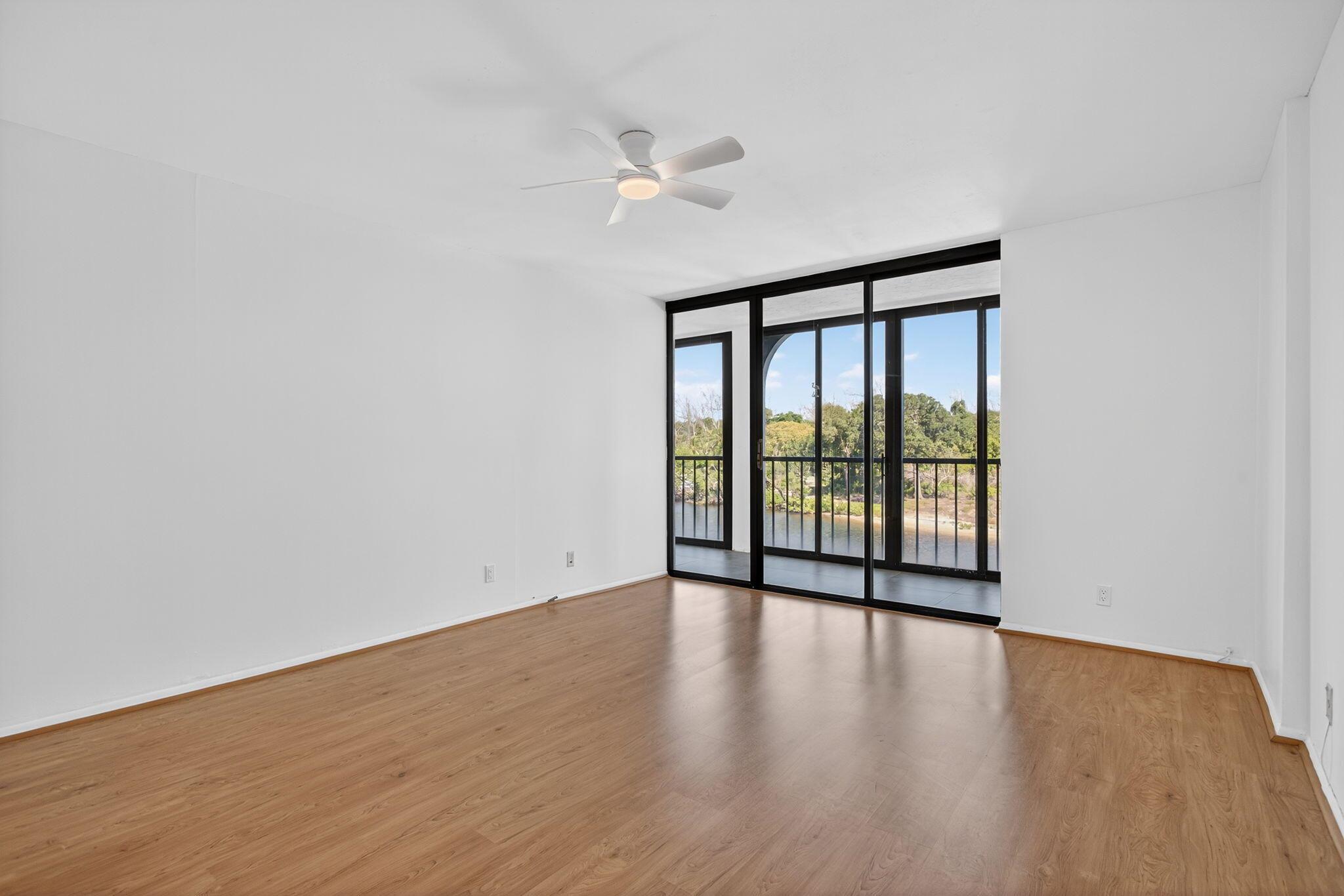 HILLSBORO LANDINGS CONDO - Residential